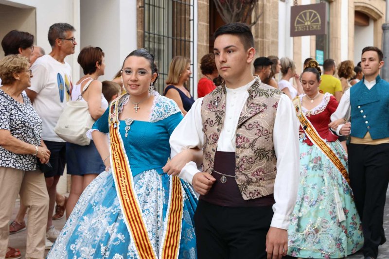 El pregó de Fogueres de Xàbia fa bullir la Plaça de l’Església El pregó de Fogueres de Xàbia fa bullir la Plaça de l’Església